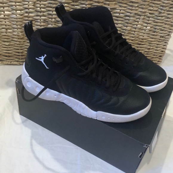 Jordan high tops size 6 Clearance